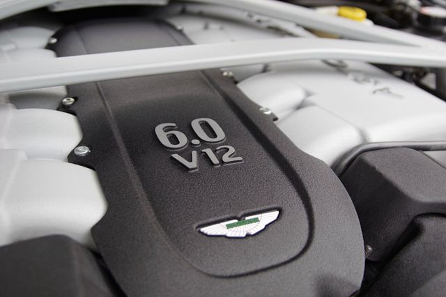 Aston Martin DB 9 Coupe*Facelift,Unfallfrei,Scheckh.,Dt.-FZG*