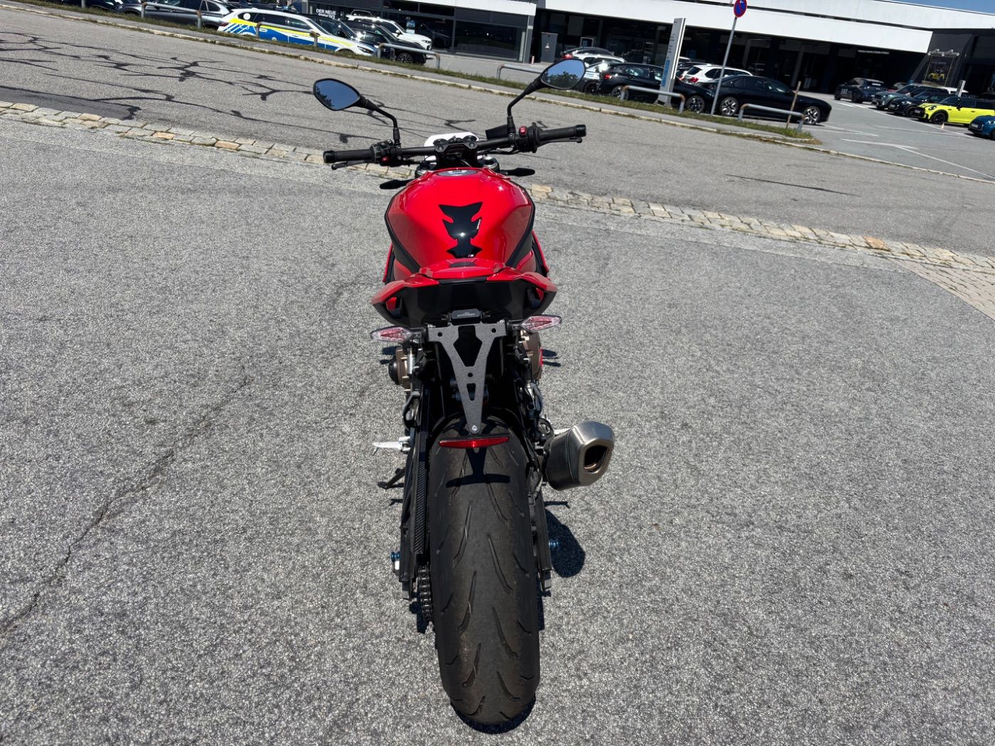 Fahrzeugabbildung BMW S 1000 R Dynamikpaket Kurzer Kennzeichenhalter