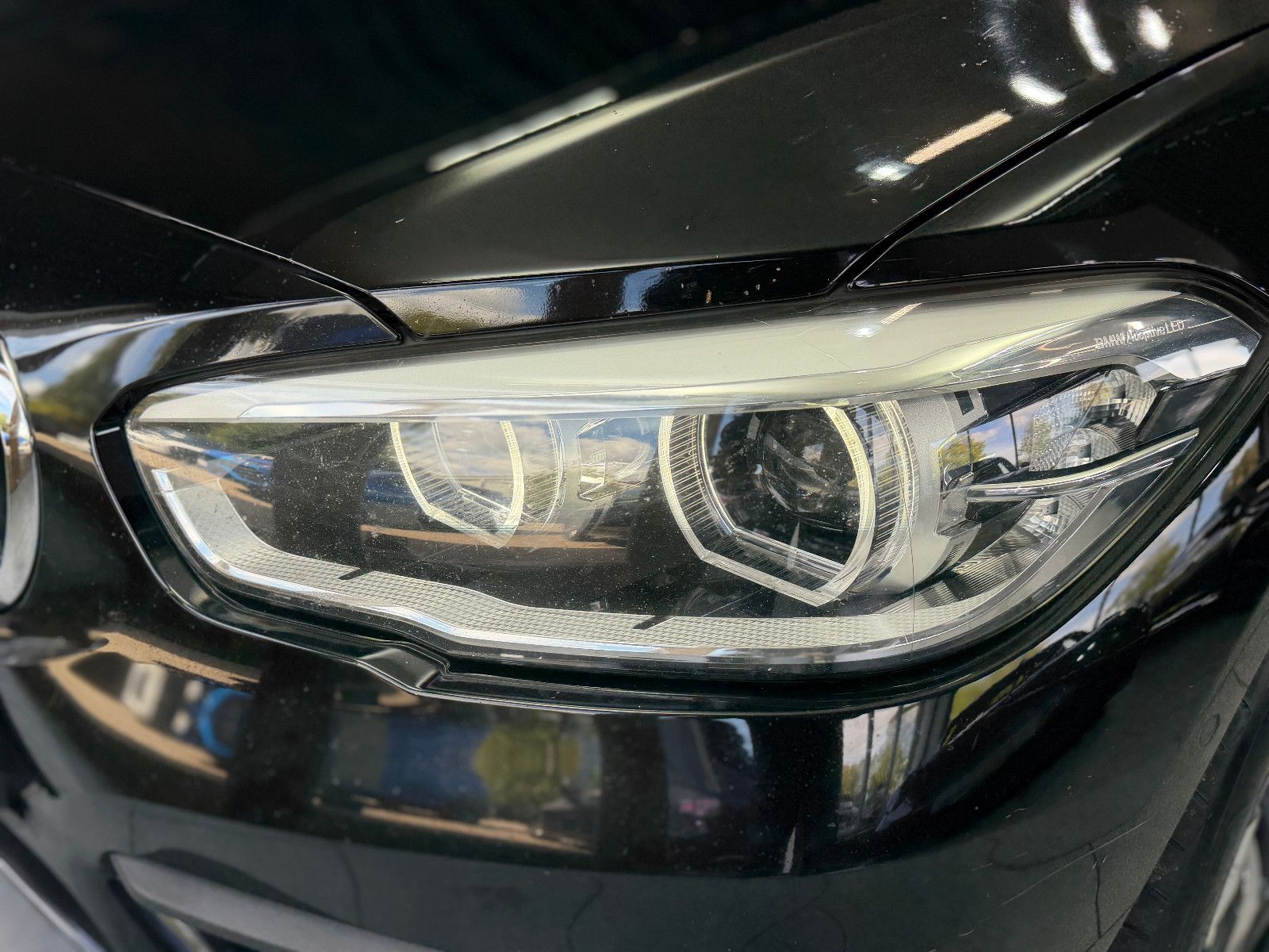 Fahrzeugabbildung BMW 120d xDrive Advantage|AUTOMATIK|HIFI|PDC|PANO|NA