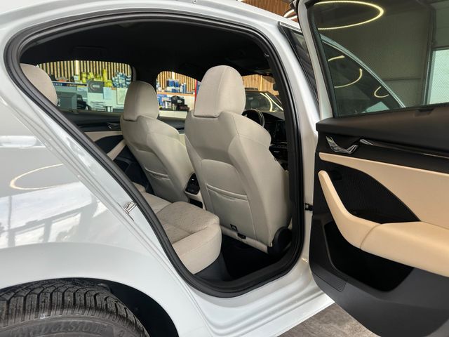 MYAUTOCENTER – Gebraucht- und Jahreswagen mit Werkstattservice in Pfaffenhofen Skoda Octavia *1-HAND*KEYLES*HeadUP*MEMORY*AHK*ACC*VOL