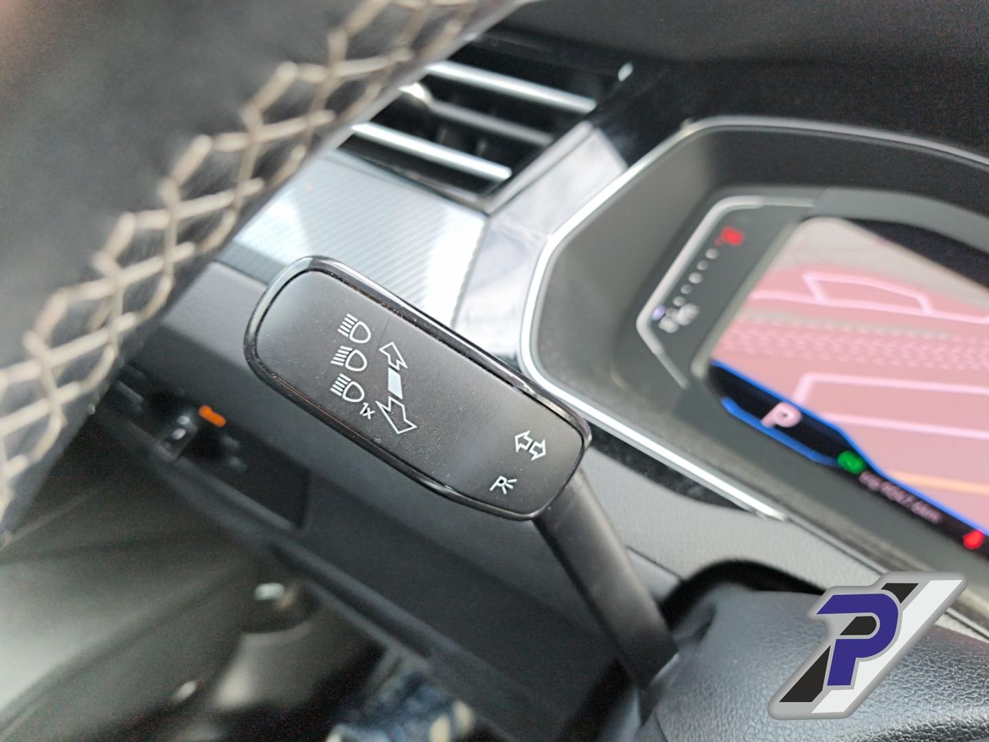 Volkswagen Arteon R-Line AHK+LED-LICHT+NAVI+3-ZONEN-KLIMA