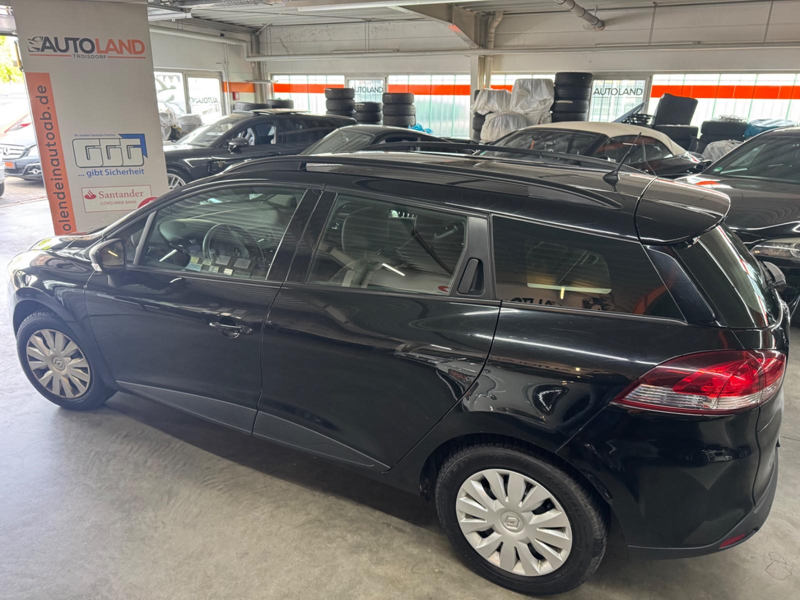 Renault Clio 2015 — photo 23