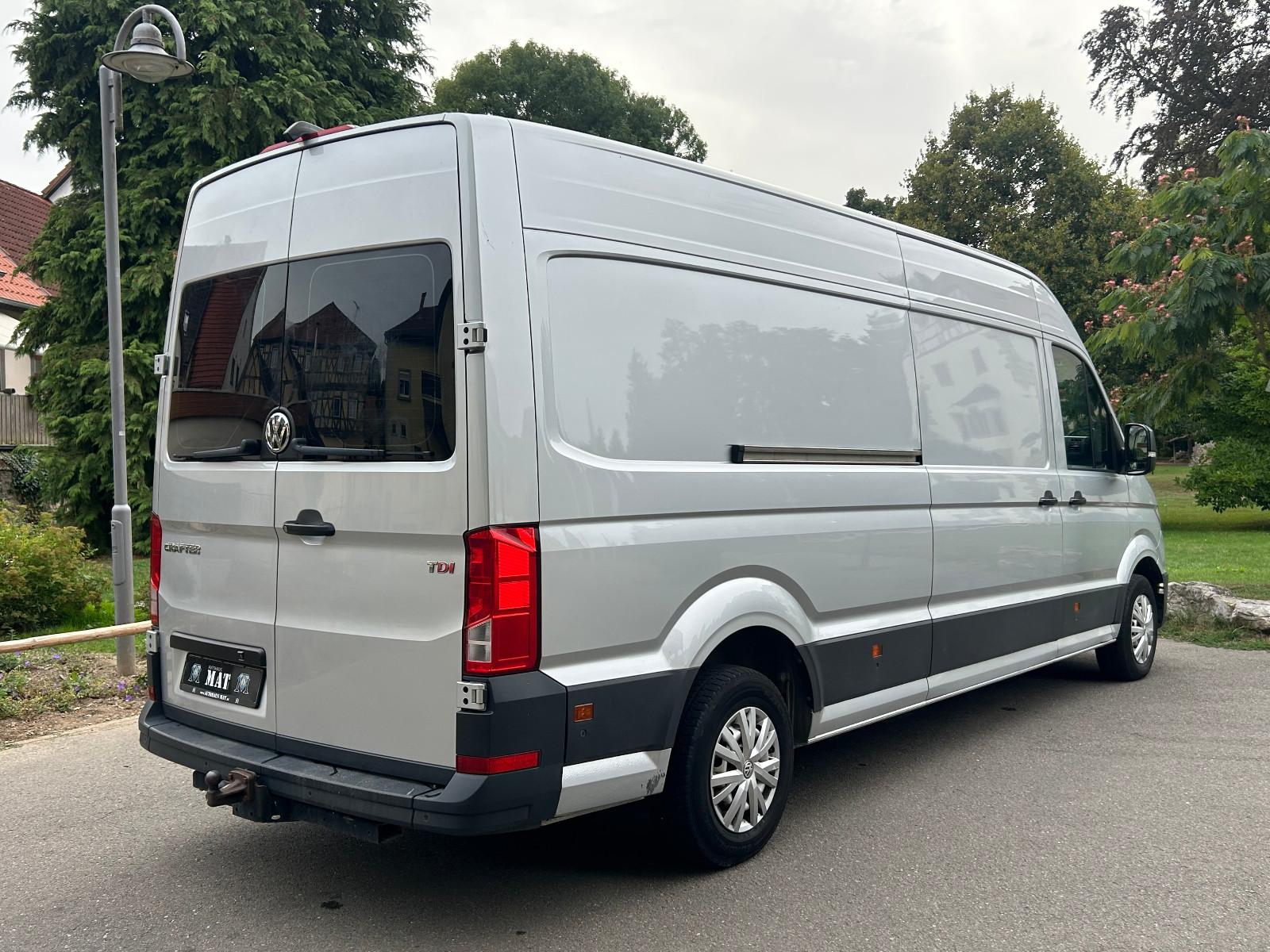 Volkswagen CRAFTER LANG AUTOMATIK ACC SPURHALTE. STANDHZG