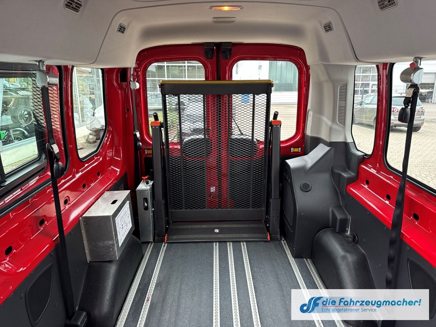 Fahrzeugabbildung Ford Transit Kombi 350 L3 2.2 TDCi DPF *4375 *KLIMA