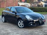 Alfa Romeo Giulietta Turismo 2.0 Diesel *1.Hand*Tüv-Neu* - Alfa Romeo Giulietta in Düsseldorf
