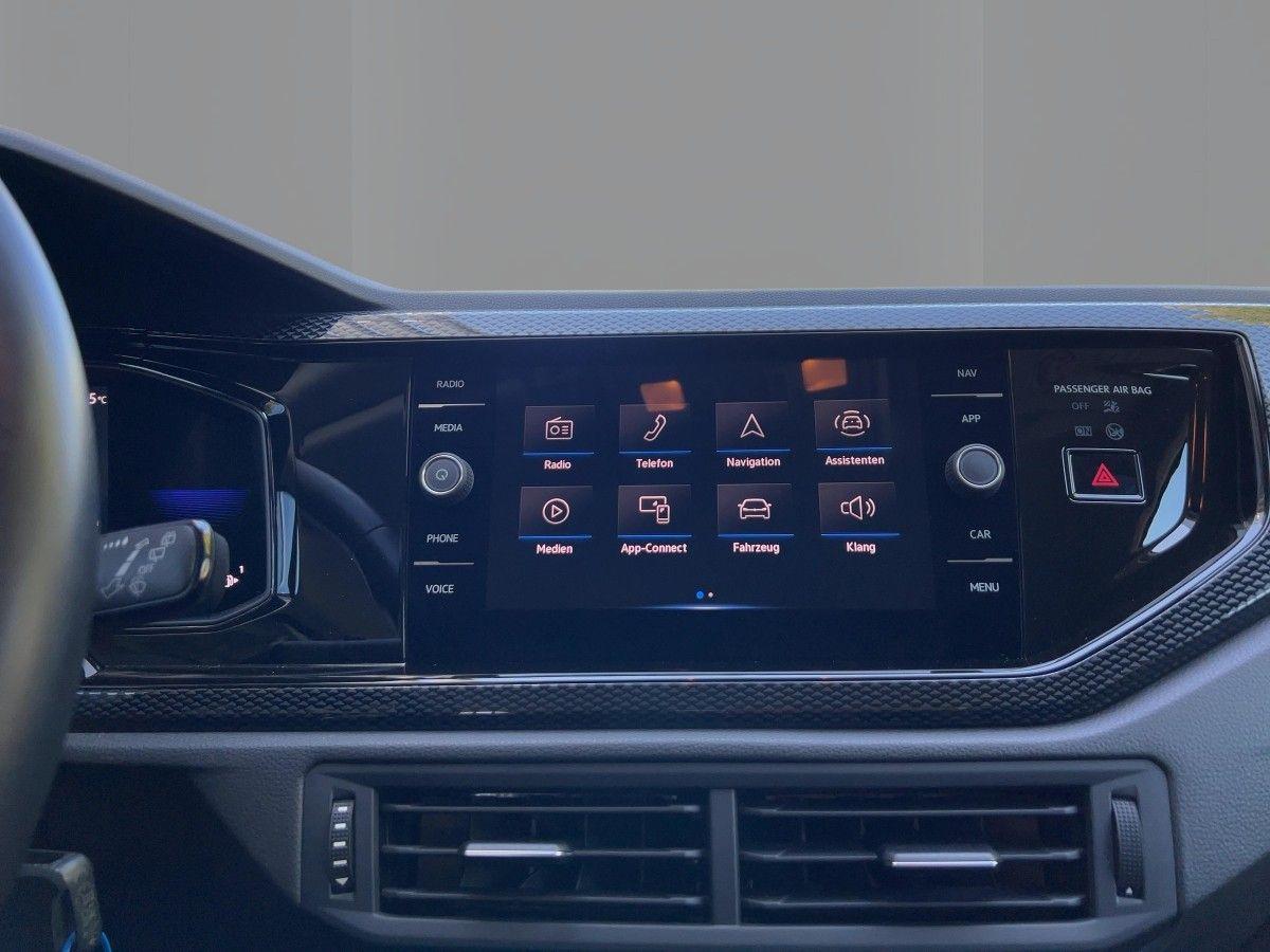 Volkswagen Polo Life 1.0 TSI DSG CarPlay Sitzheizung PDC