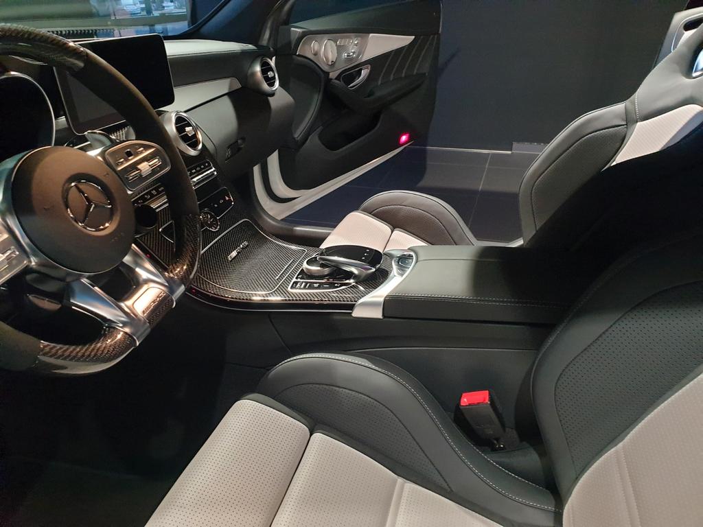 Mercedes-Benz C 63 AMG