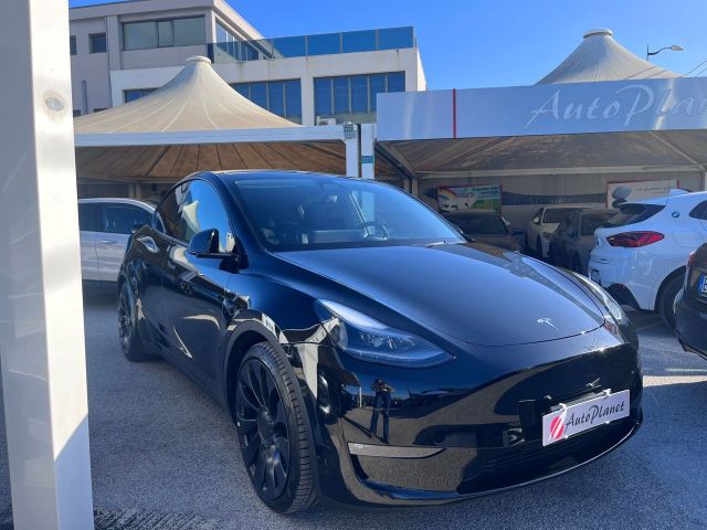 Tesla Model Y Model Y Performance AWD