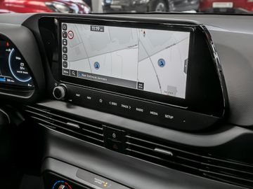 Hyundai i20 1.0 Trend Kamera Navi BOSE Spurhalteassi.