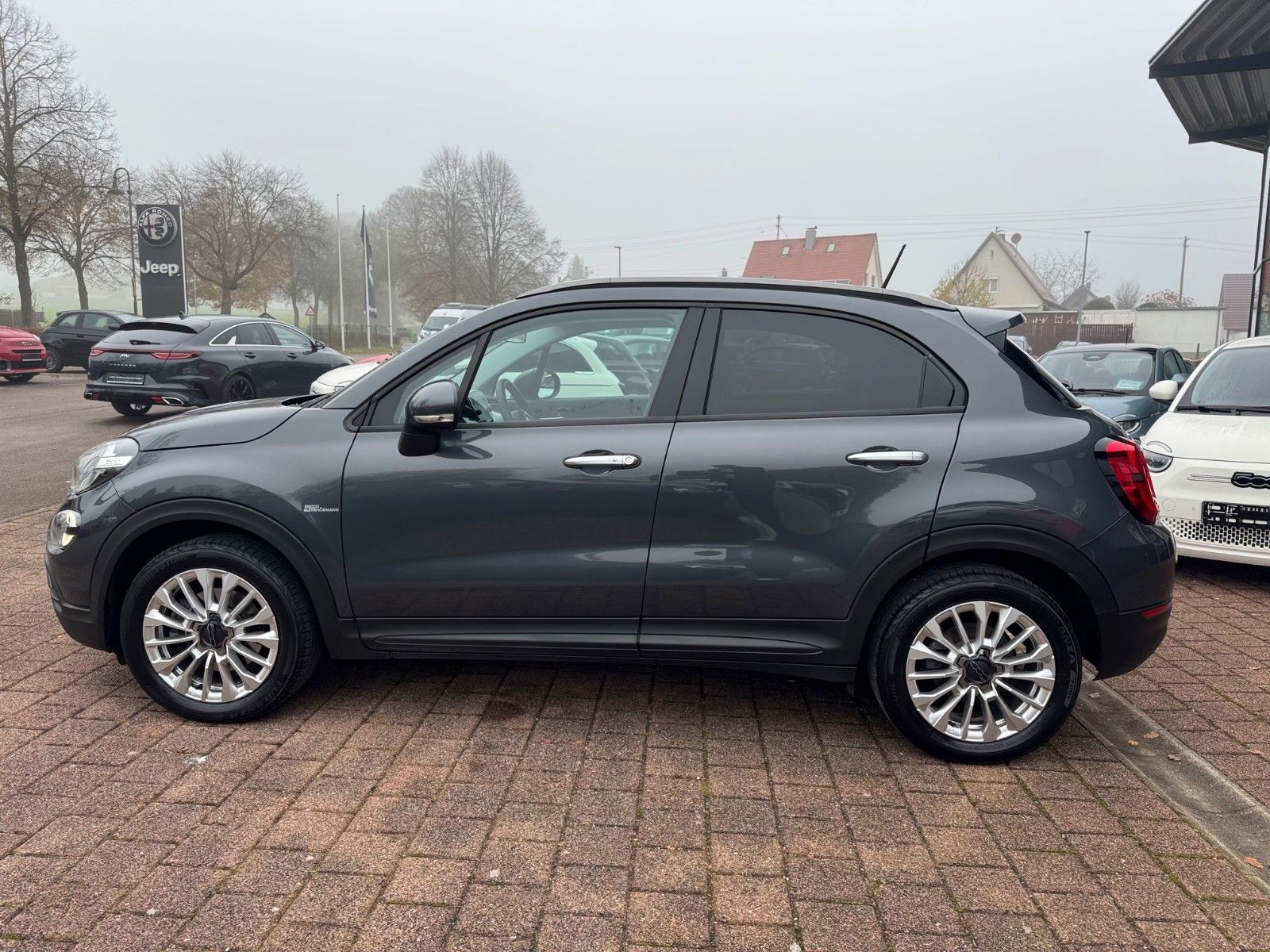 Fahrzeugabbildung Fiat 500X 1,0 Cross FireFly 120 PS KAMERA NAVI KLIMA