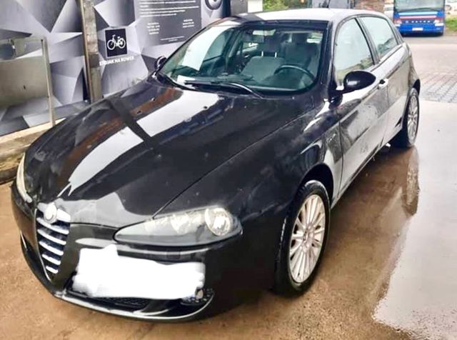 Alfa Romeo Alfa 147 1.9 JTD 16V M-Jet