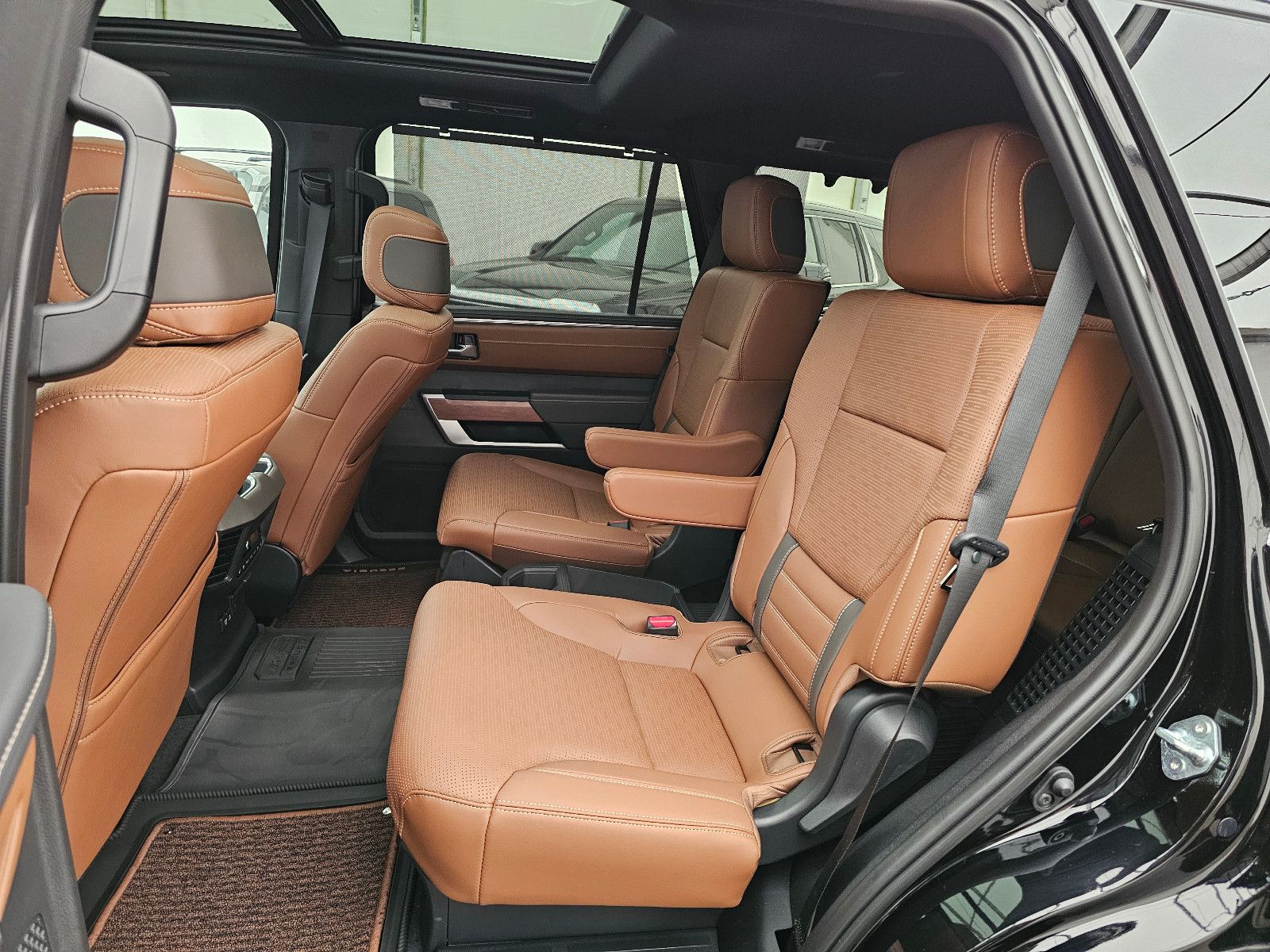 Fahrzeugabbildung Toyota Sequoia 1794 Edition T1: 87.800 EUR ! Stock !!