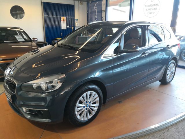 BMW 218 d Active Tourer /Luxury Line/Autom/8xAlu/CAM