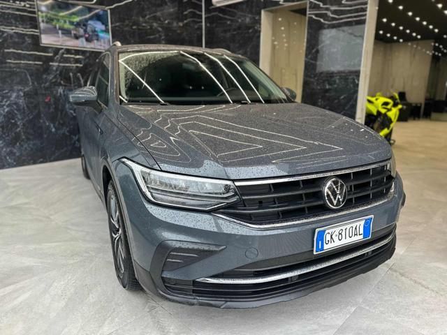 Volkswagen VOLKSWAGEN Tiguan 2.0 TDI NEOPATENTATI GARANTITA