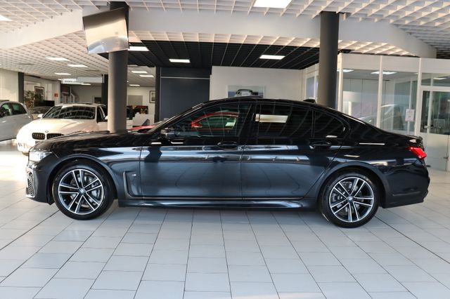 Fahrzeugabbildung BMW 730 d xDrive M Sportpaket|CARBON-CORE|360°|H-UP|
