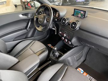 Audi A1*Competition *S-LINE*XENON PLUS*PDC*SHZ*KLIMA*