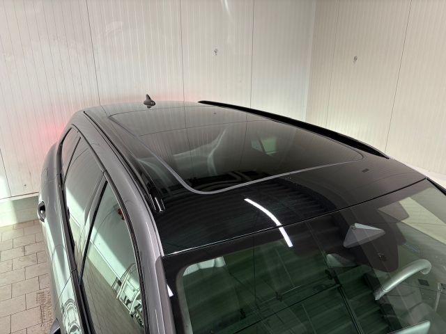 Passat Variant R-Line 1.5 TSI eHybrid DSG ACC PA