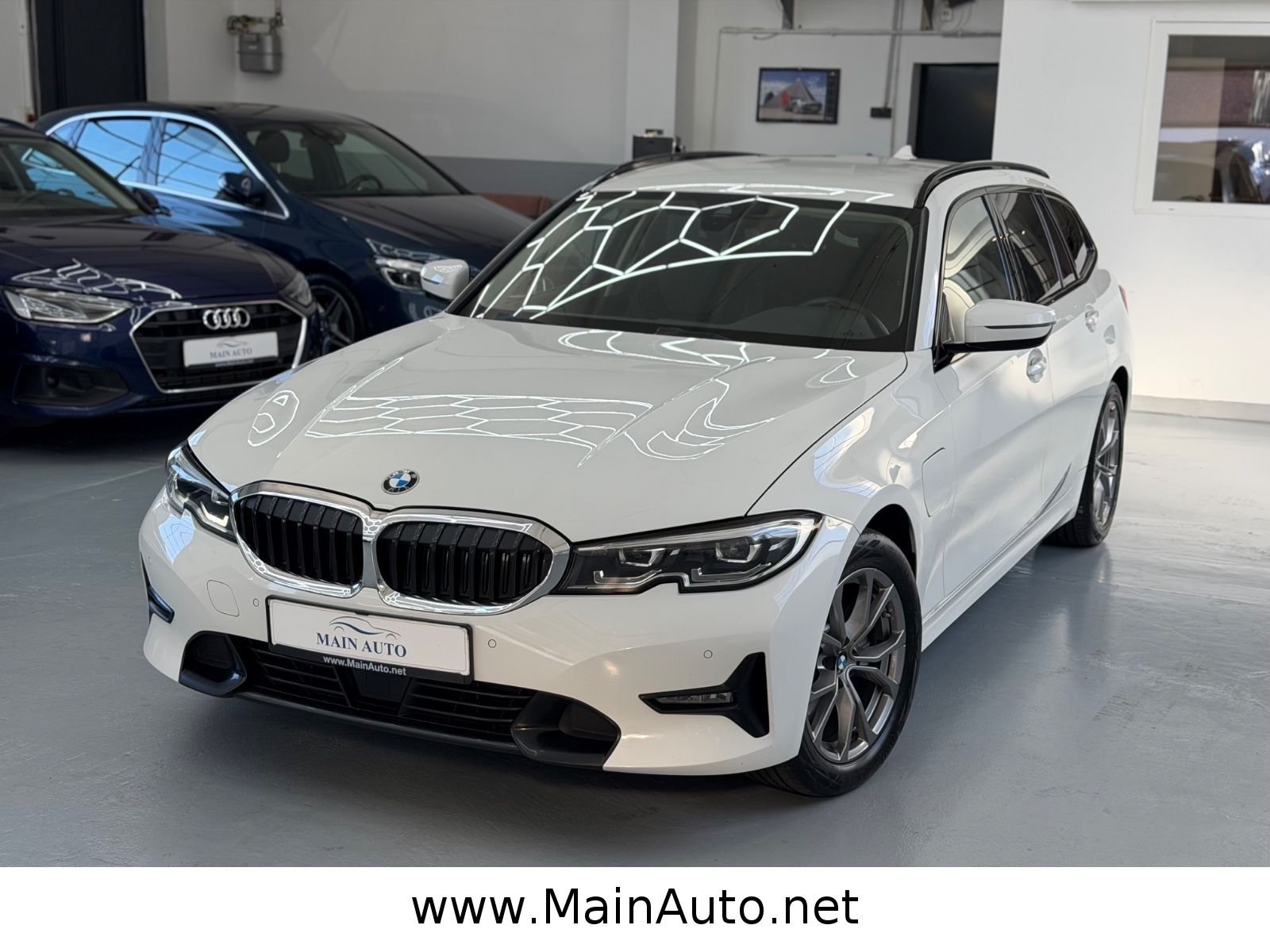 BMW 320e Sport Line/HiFi/LED/SPUR/Ambiente/ACC/WiFi