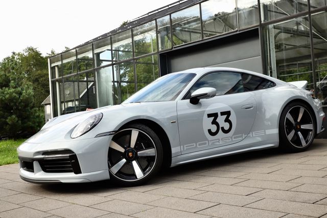 Porsche 992 Sport Classic PCCB LIFT BOSE SOFORT !!!!