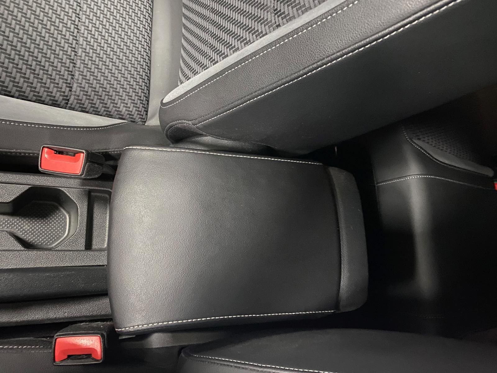 Fahrzeugabbildung Volkswagen T-Cross 1.5 TSI DSG Style R-Line+ACC+RFK+APP+LED