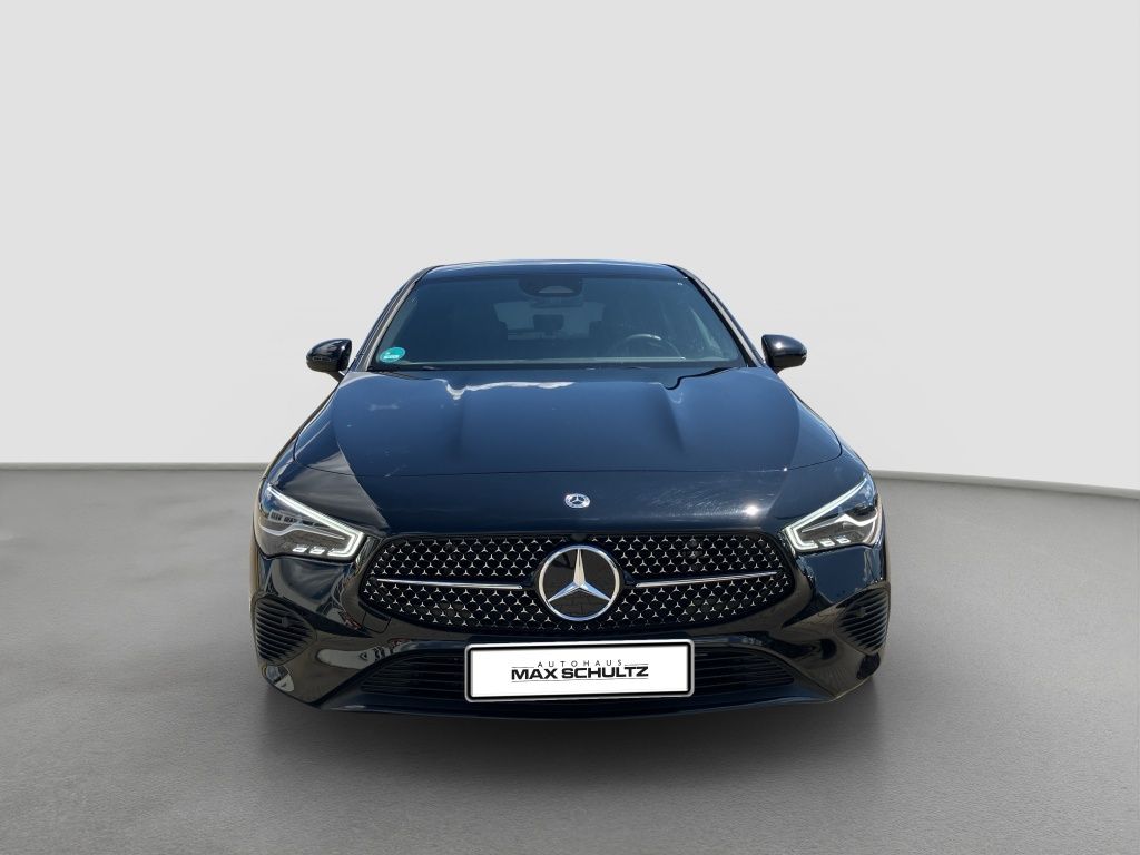 Fahrzeugabbildung Mercedes-Benz CLA 180 d Shooting Brake Progressive*Night Paket