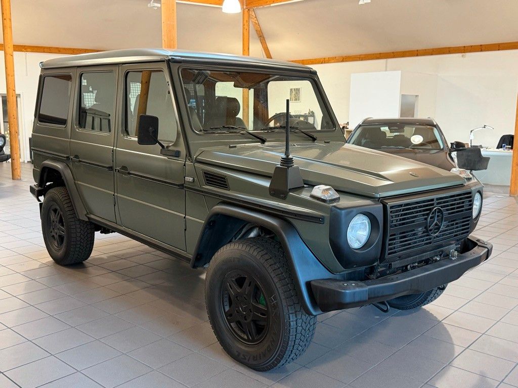 Mercedes-Benz G 280