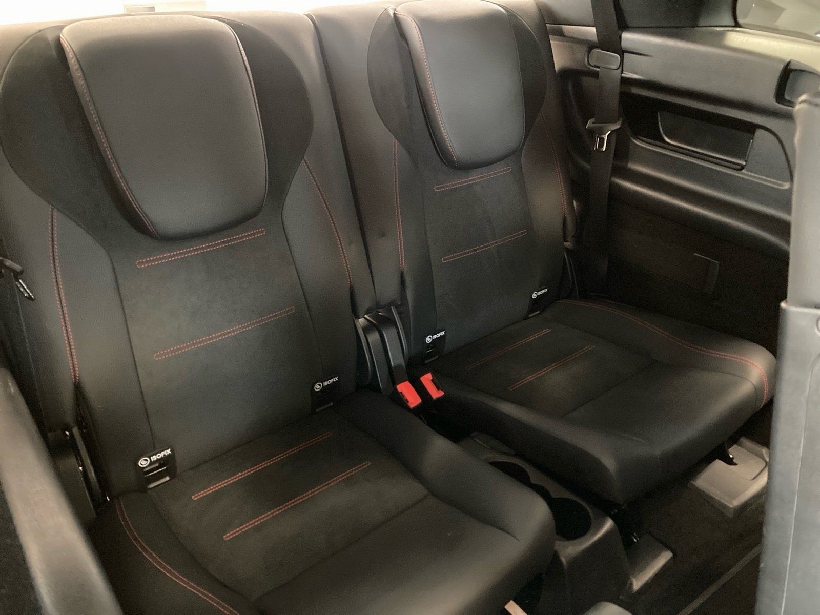 Fahrzeugabbildung Mercedes-Benz EQB 250+ AMG*Distronic*360°*Memory*7-Sitzer*Totw
