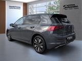 Volkswagen Golf 8 1.5 TSI 6-MT Sondermodell GOAL LED/ACC/SH - Volkswagen Golf mit Benzin-Antrieb: Kleinwagen, 1.8