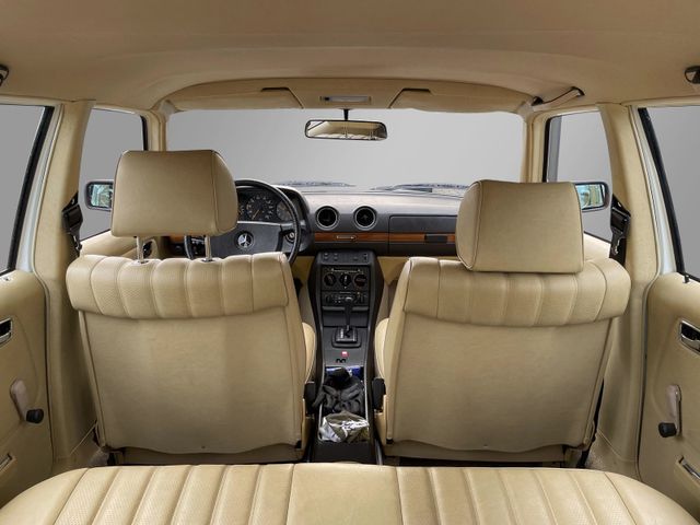 Mercedes-Benz W123 200 T*1.Hand*1.Lack*Kein Rost*Original*