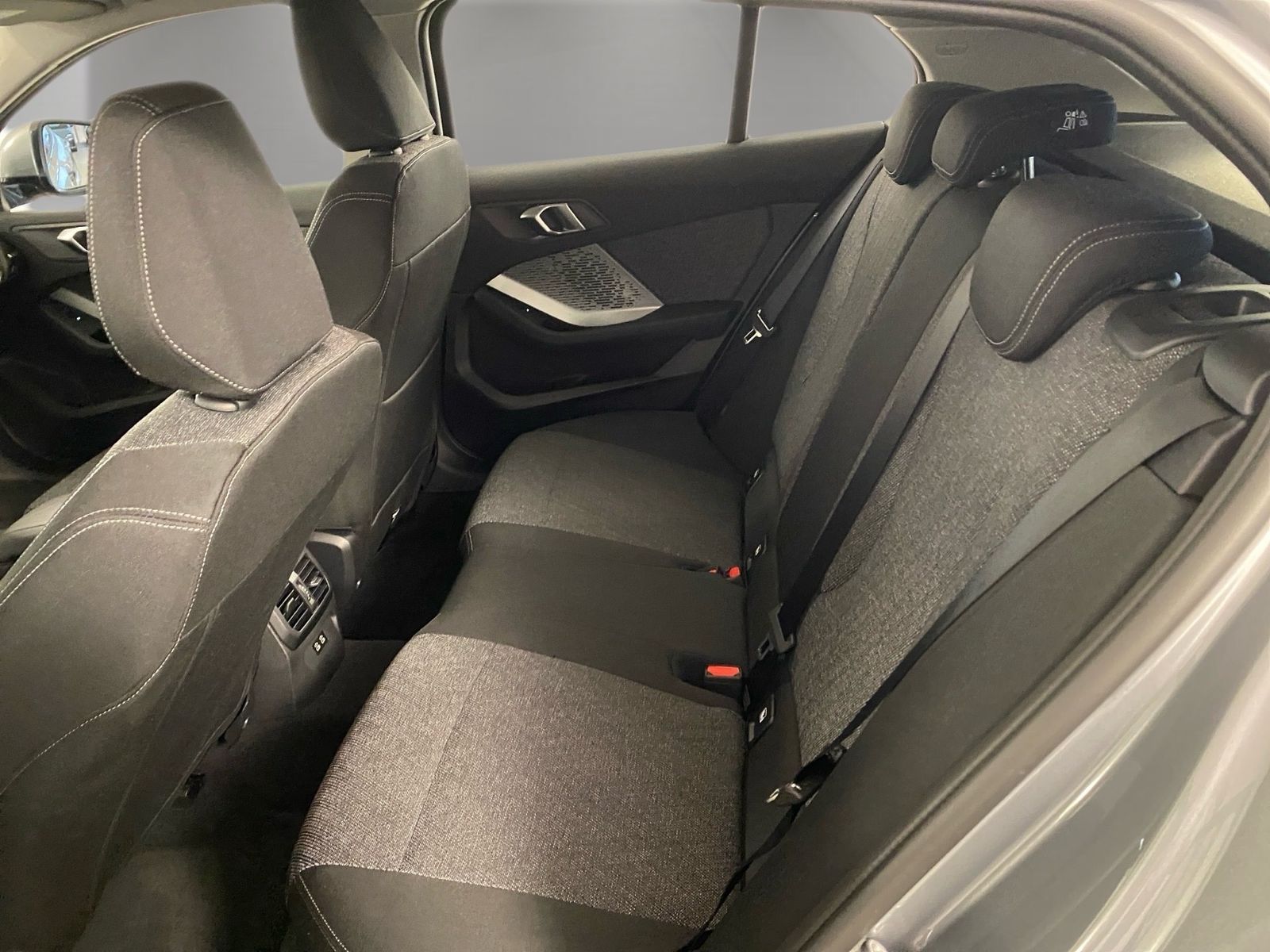 BMW 120 - Bild 13