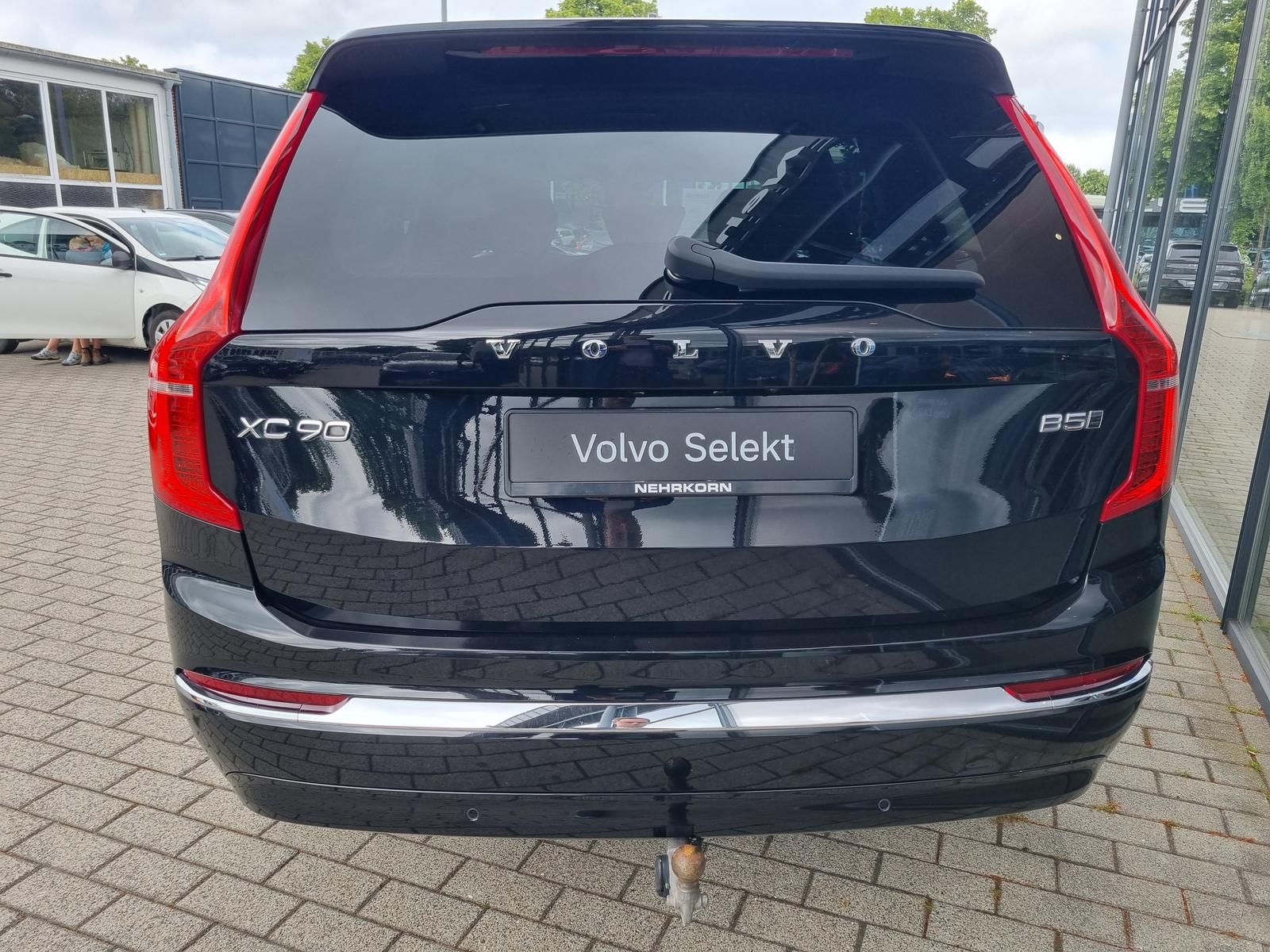 Fahrzeugabbildung Volvo XC90 B5 Diesel AWD Plus Bright 'AHK, Standheiz'