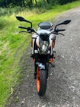 KTM 390 Duke - KTM VON 251 BIS 500 CCM