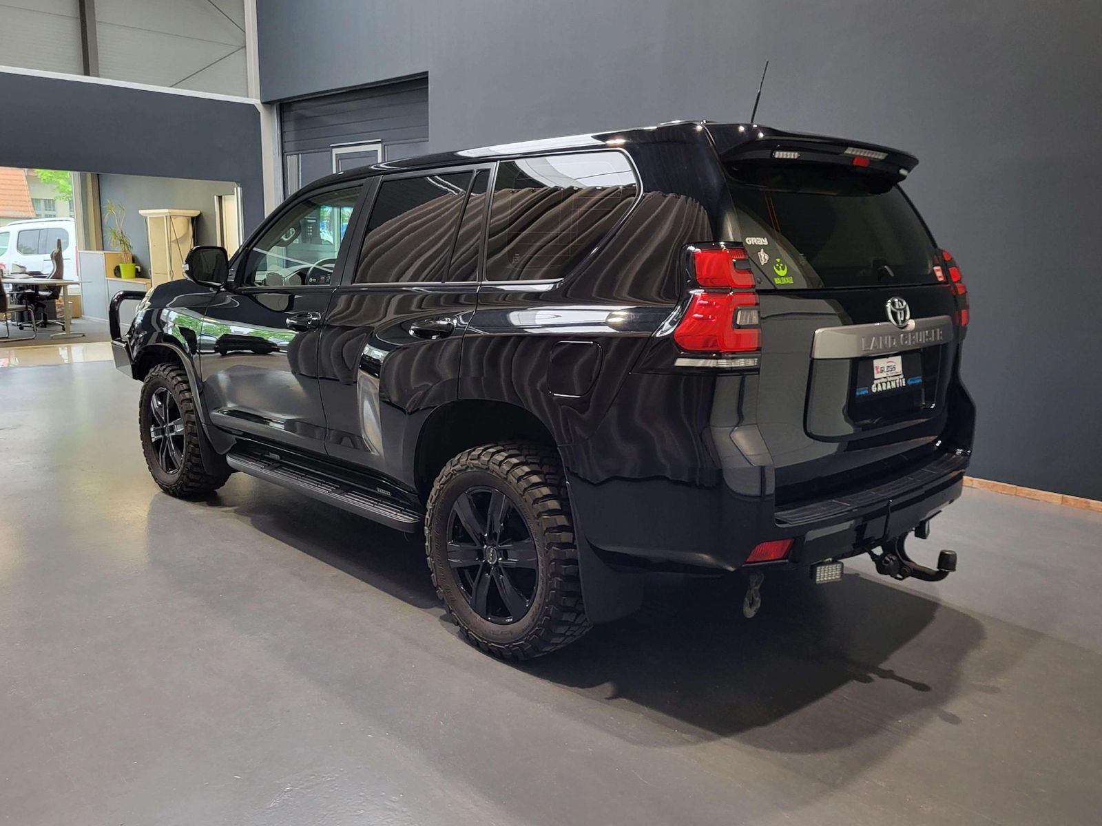 Toyota Land Cruiser 2.8D-4D 1of1 *Kühlbox| Seilwinde* foto 5