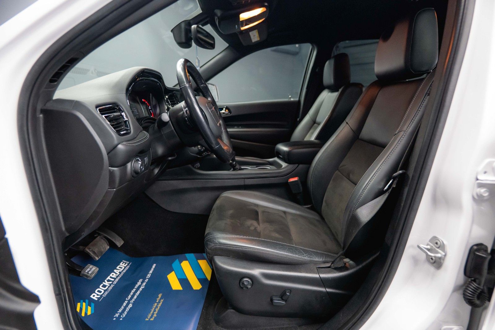 Fahrzeugabbildung Dodge Durango 3.6 V6 GT 4x4 SRT Night-Paket Modell 22