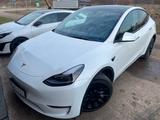 Tesla Model Y Long Range Dual Motor AWD  20 Zoll - Tesla Model Y von privat
