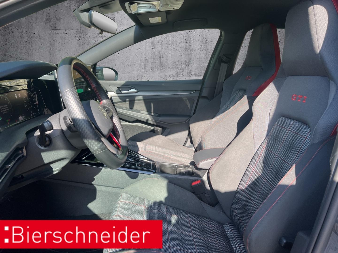Volkswagen Golf GTI 8 2.0 TSI DSG Facelift ACC 17 KAMERA DA, миниатюра 4