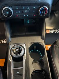 Ford Focus Lim. ST-Line 5-Türer Aut.*LED*NAVI*ACC*B&O