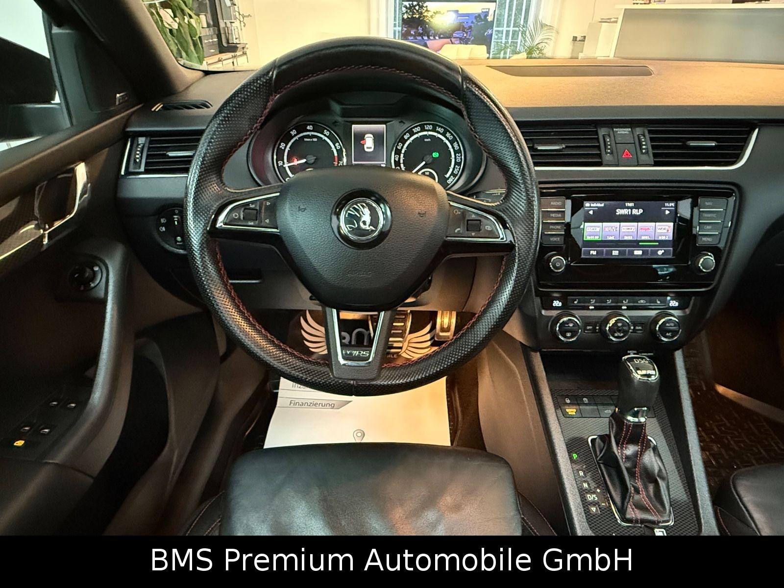 Skoda Octavia Combi RS 2.0 TSI 220 ch • DSG • Pano • Cuir • SmartLink • Bi-Xénon