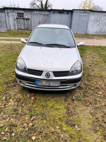 Renault Clio II