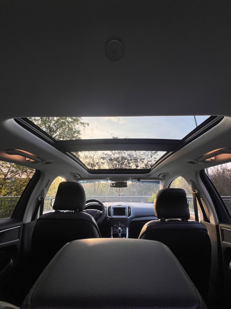 Ford Edge USA Bi-Turbo 4x4 Panoramadach Matrix LED 
