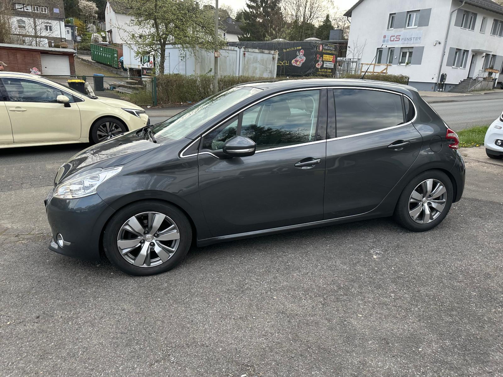 Peugeot 208 Allure