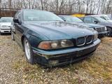 BMW 525 TDS Limousine - BMW 525: Tds