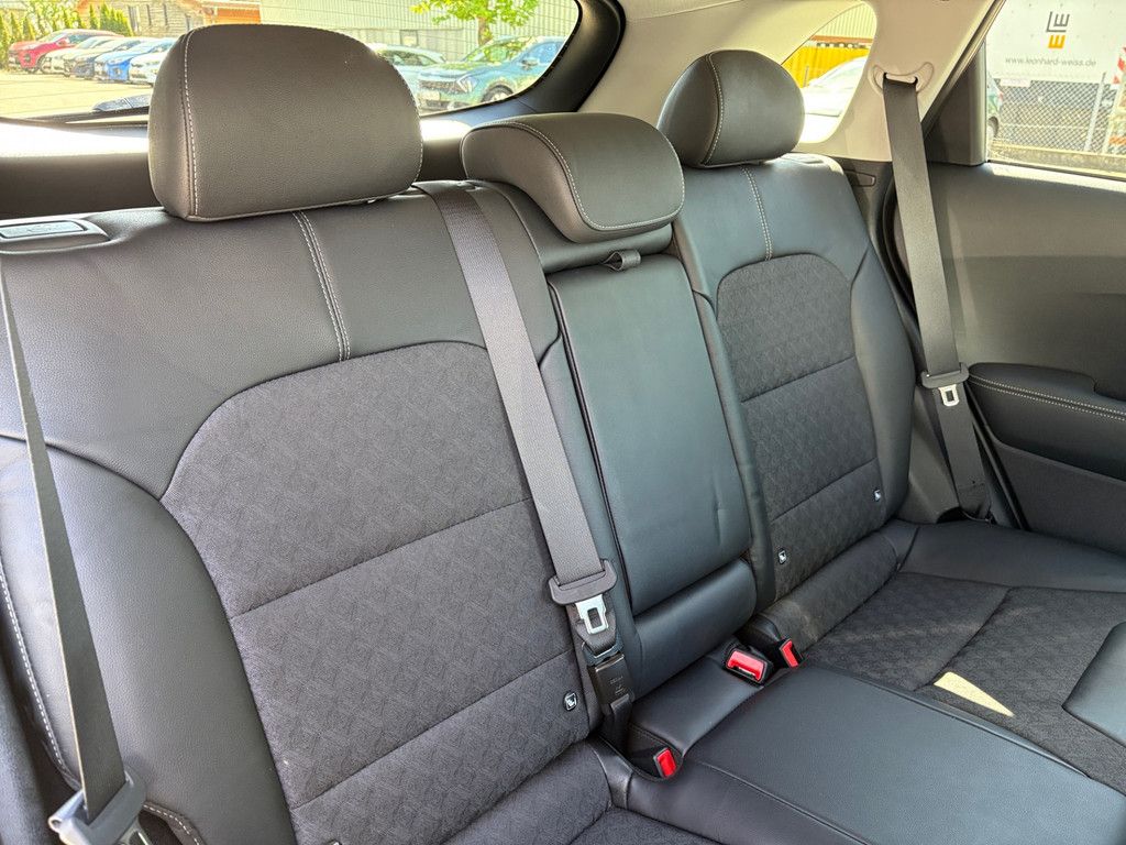 Fahrzeugabbildung Kia Niro 1.6 Plug-in Hybrid Spririt