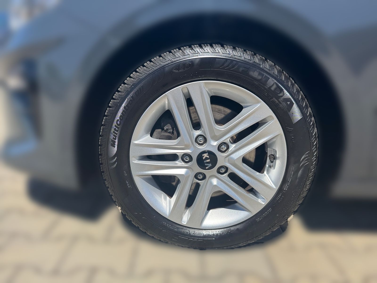 Fahrzeugabbildung Kia CEED_SW 1.5T DCT7 VISION KOMF NAV