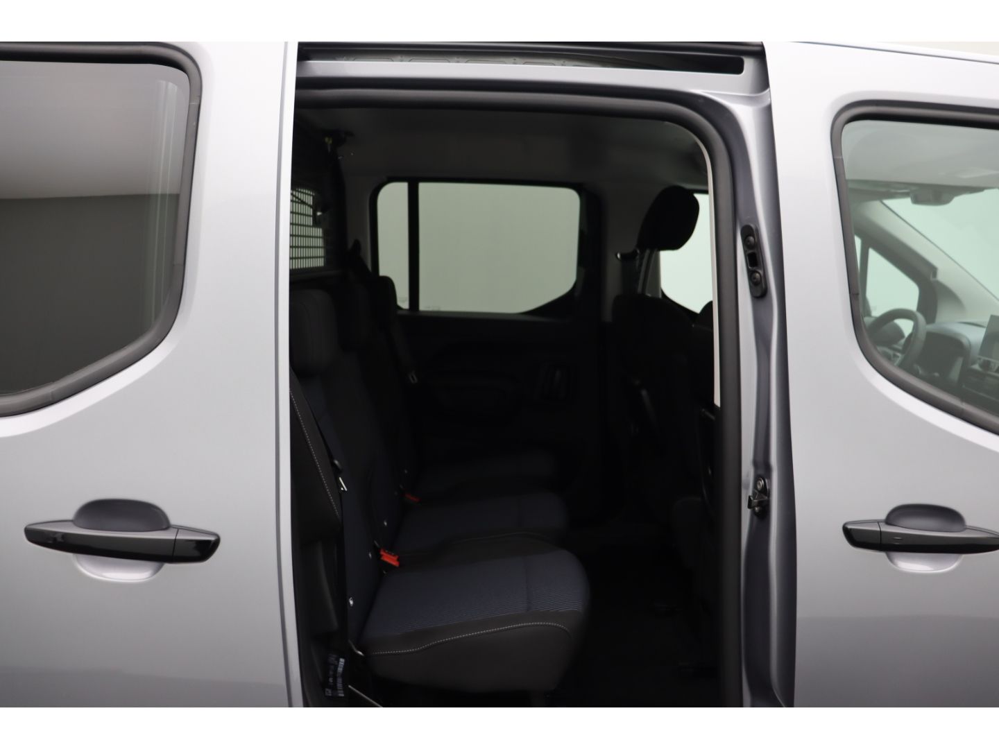 Fahrzeugabbildung Fiat Doblo L2 1.5 96 kW Dobln series 4 Kombi XL Navi
