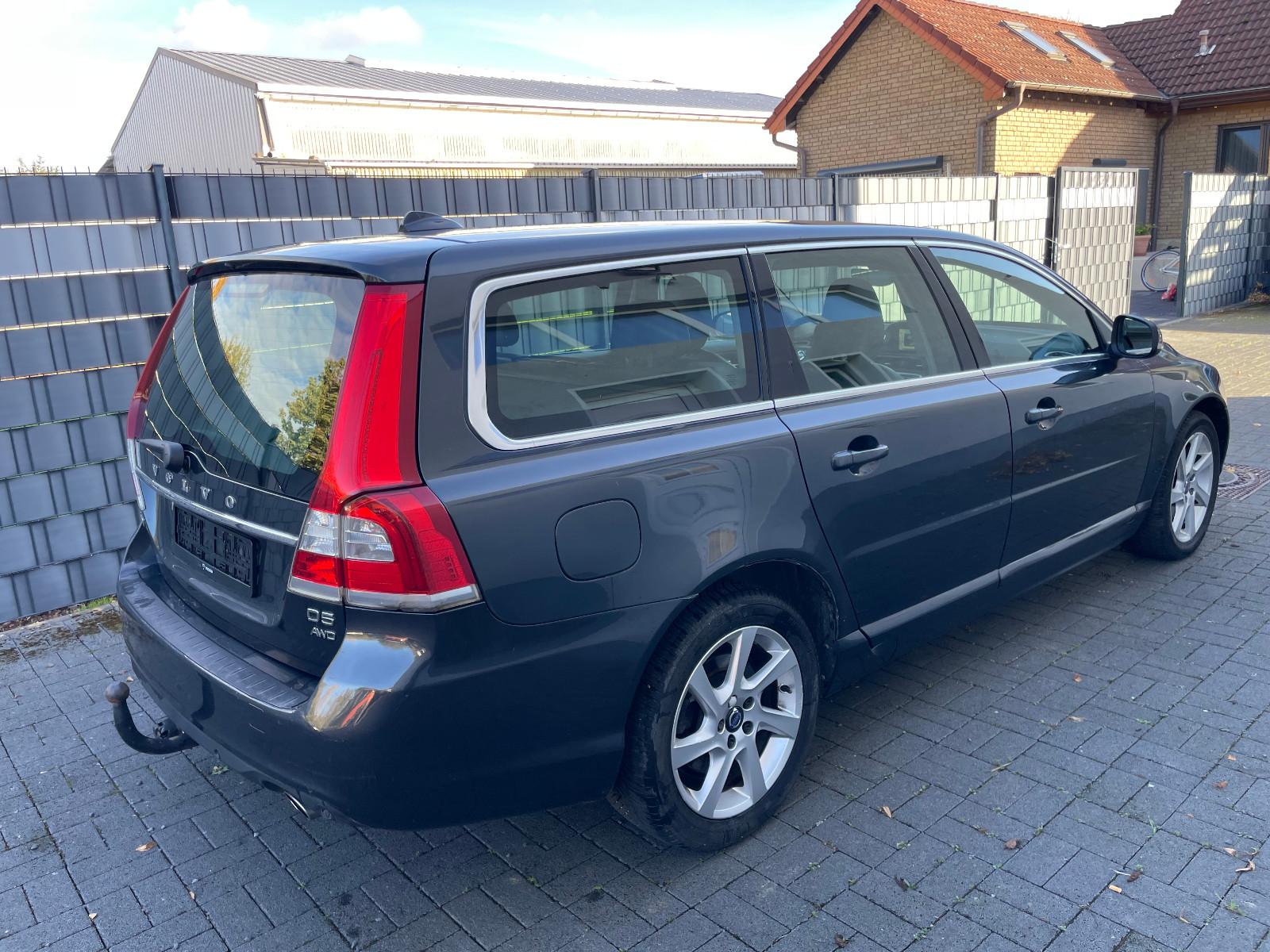 Volvo V70 2015 — photo 5