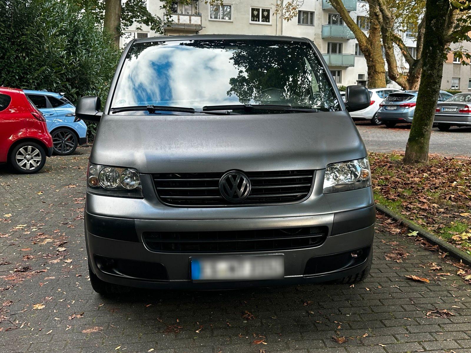 Volkswagen Multivan 2006 — photo 8