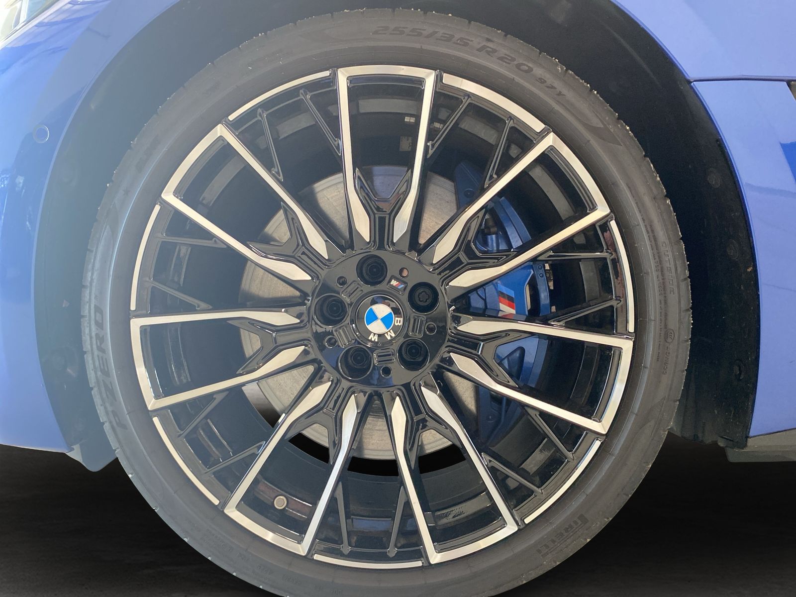 BMW i4 - Bild 17