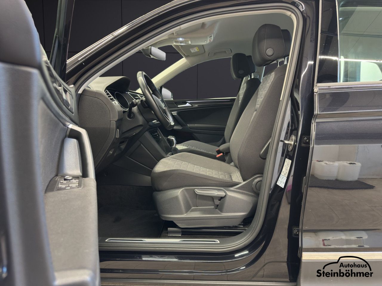 Volkswagen Tiguan - Bild 16
