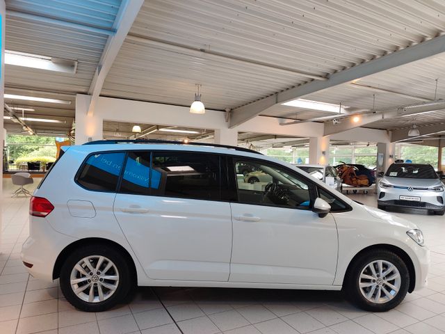 Touran 1.6 TDI *Navi*APP*Tempomat*PDC